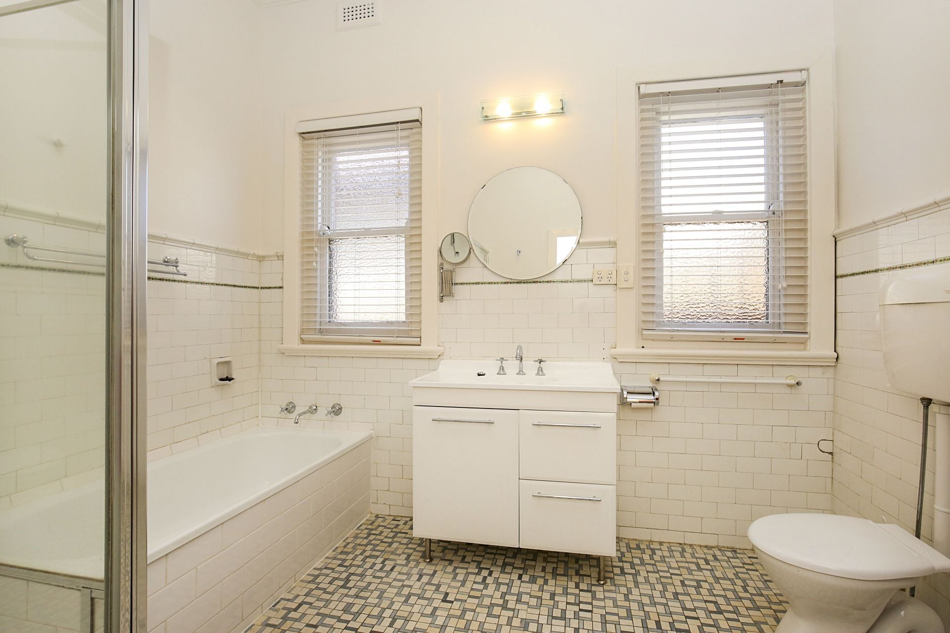 Immaculately Presented Californian Bungalow!!!