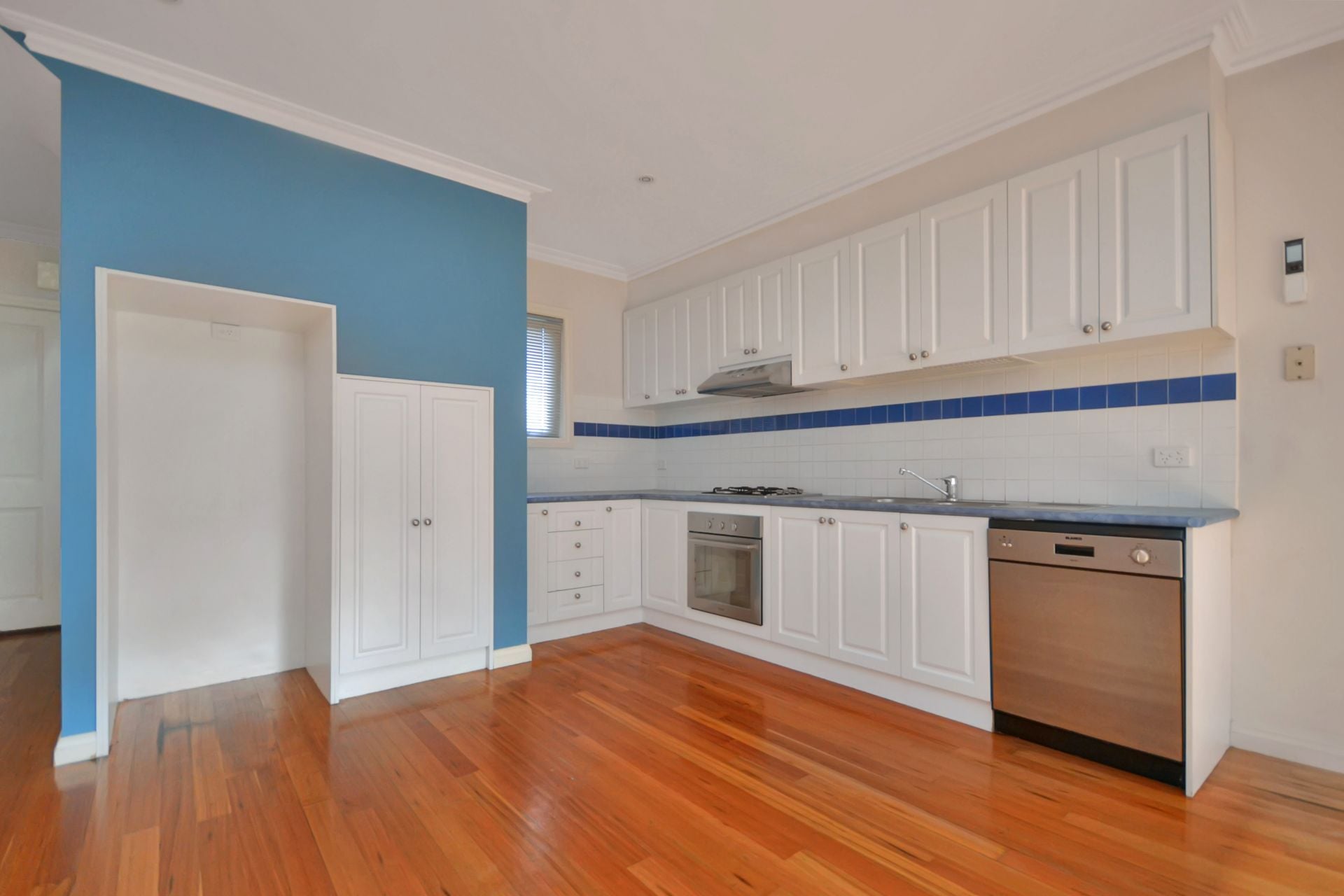 SPACIOUS WITH A SUPERB LOCATION