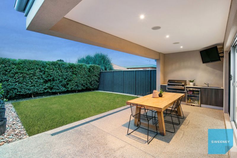 14 Amaranth Avenue, Altona North - Thumbnail 7