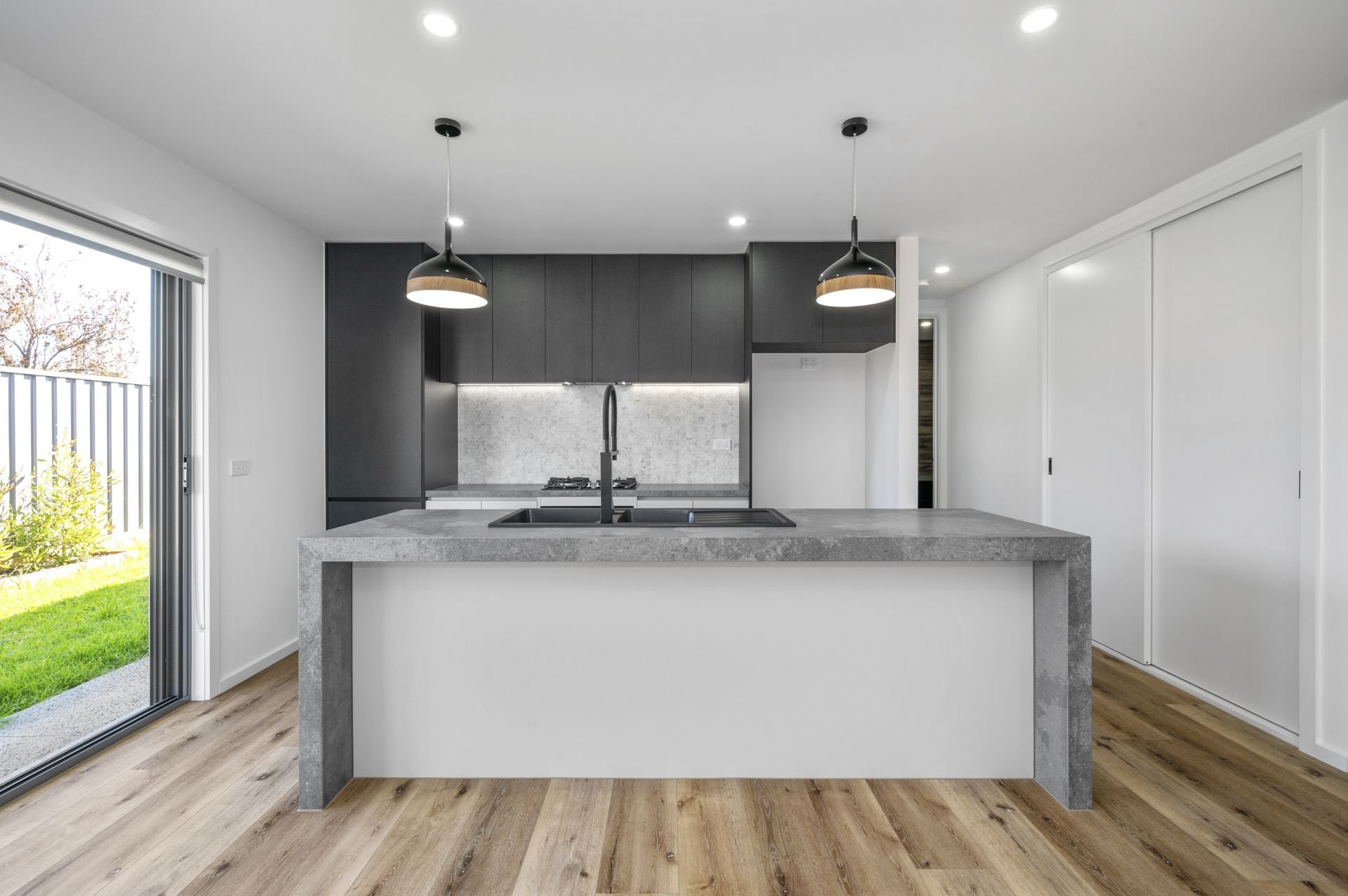 LUXURIOUS LIVING