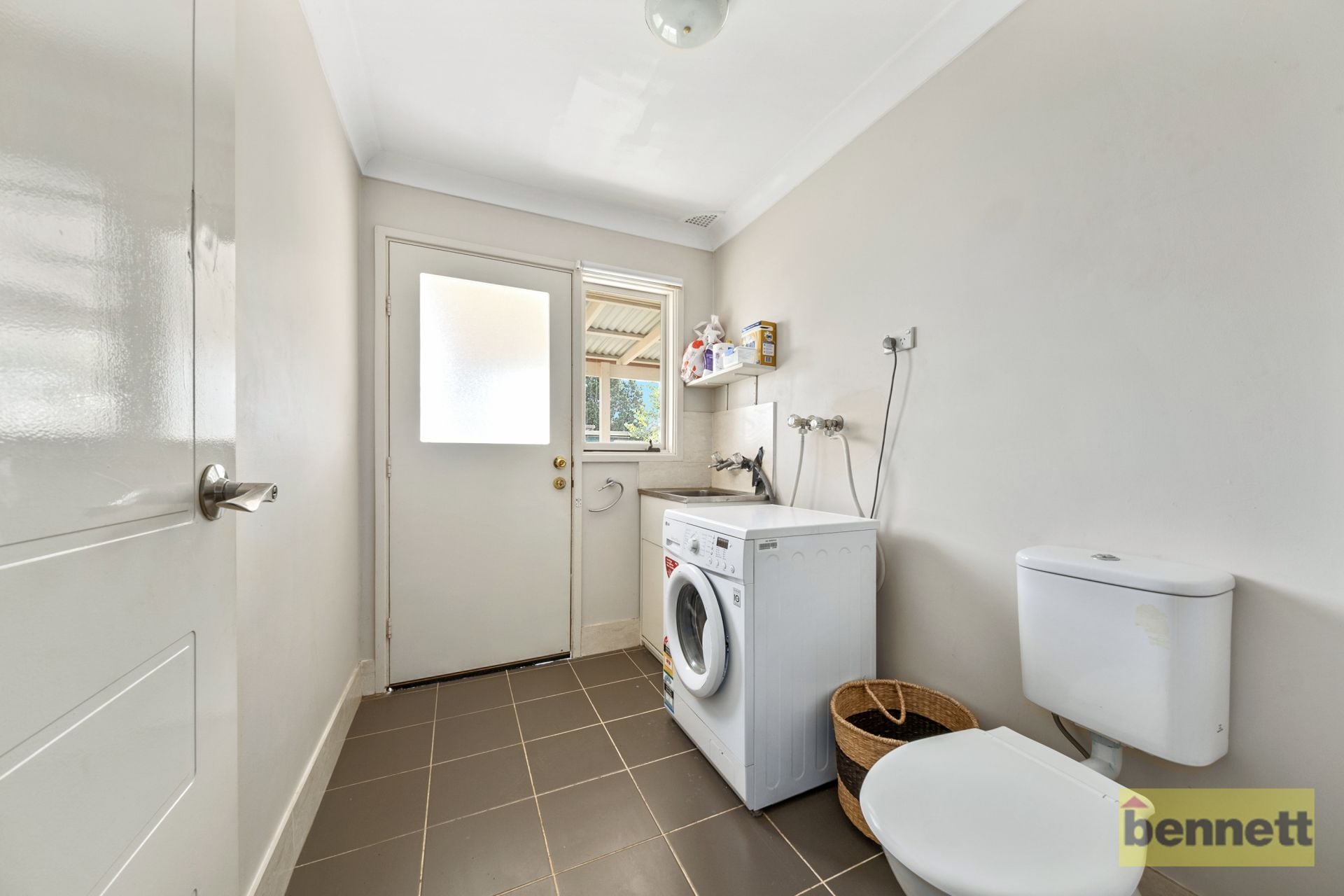 36 William Cox Drive, Richmond - Thumbnail 7