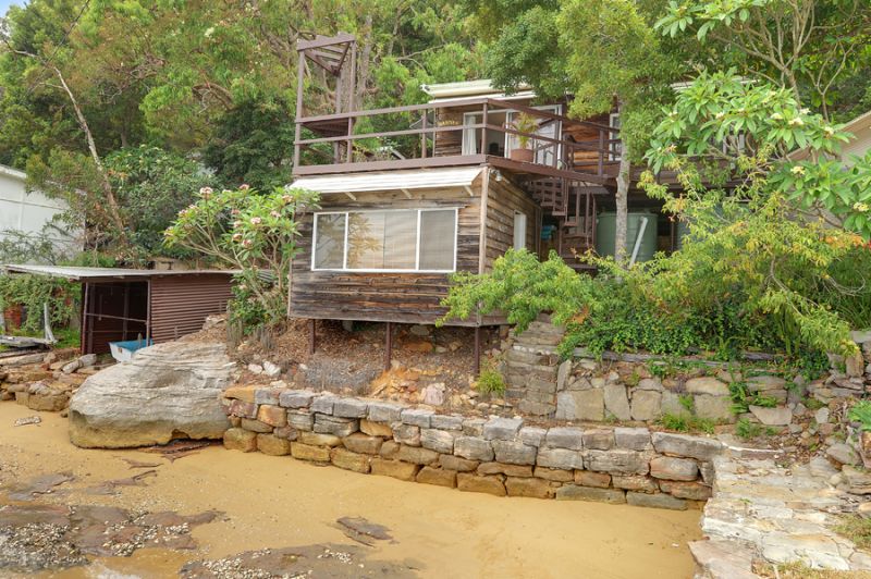 918 Hawkesbury River, Little Wobby Riverfront Real Estate