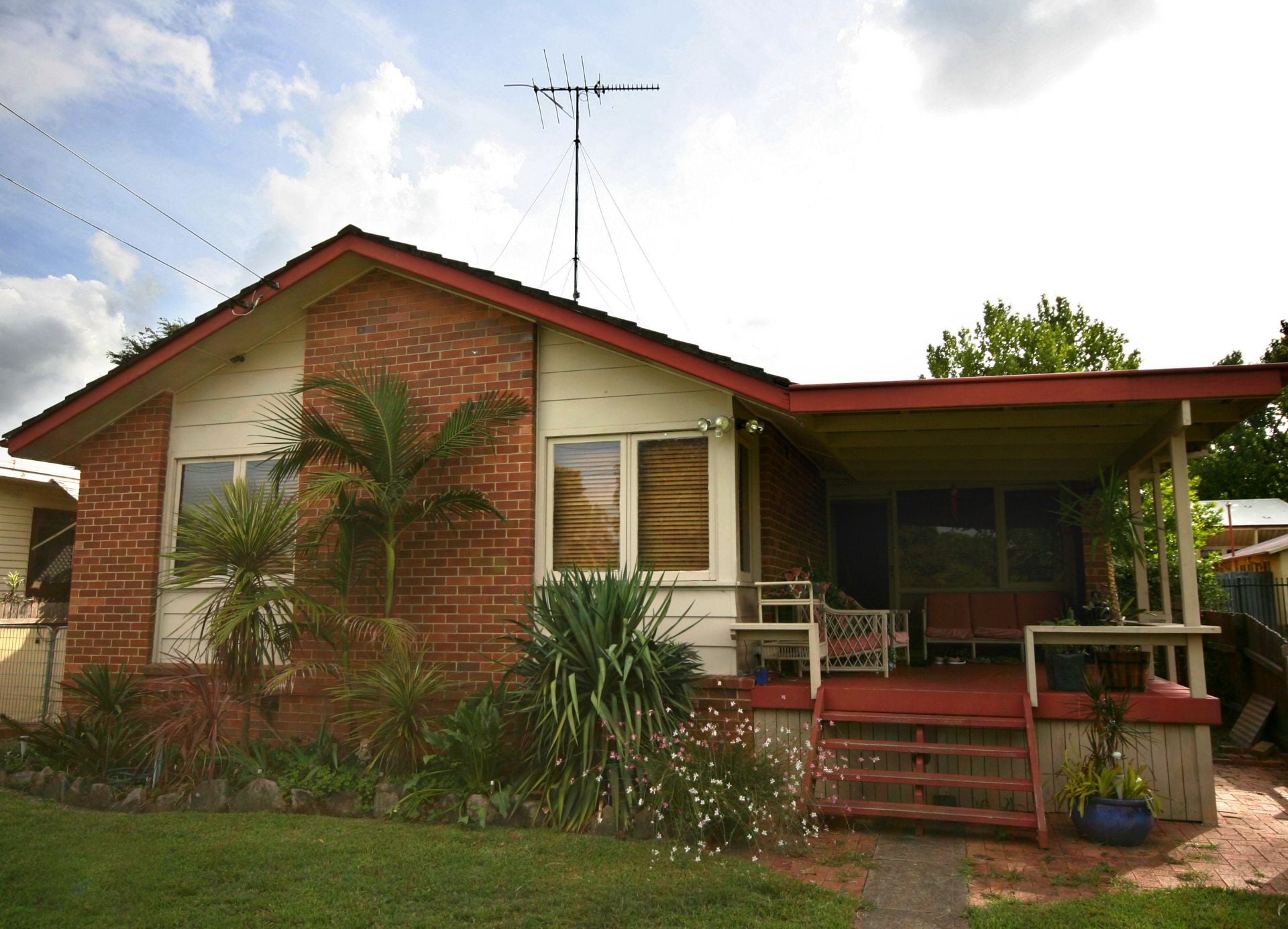 17 Hereford Street, Richmond - Thumbnail 2