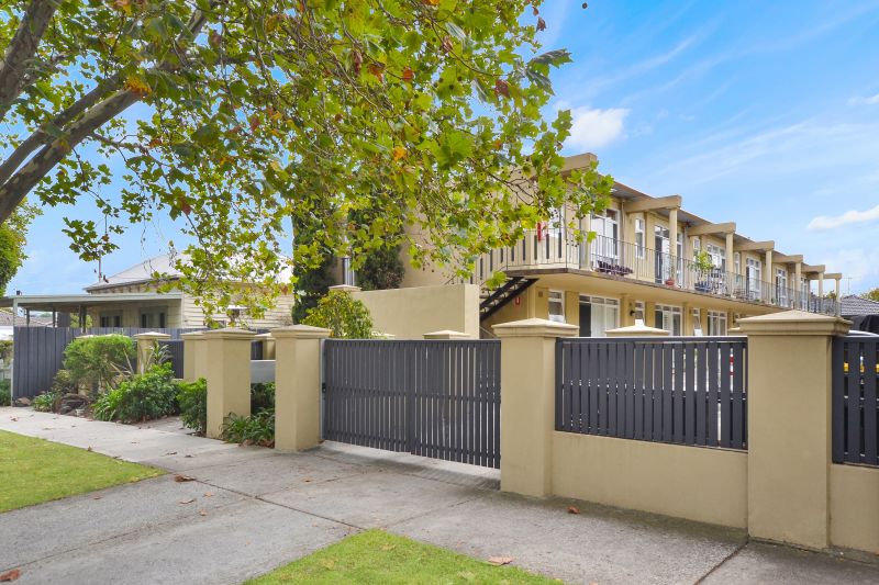 9/5 Christmas Street, Northcote