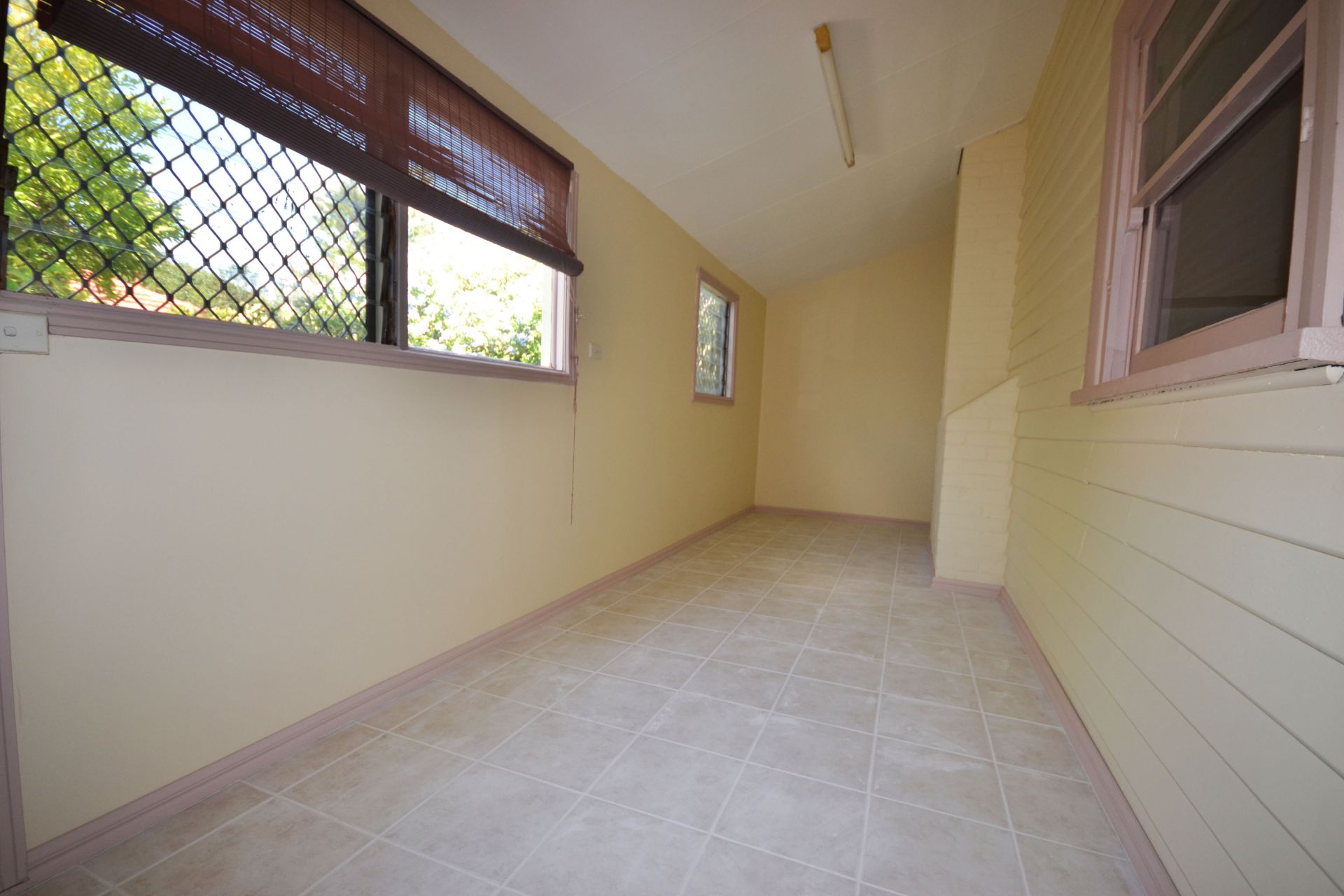 A PLACE TO CALL HOME AND READY FOR YOU TO MOVE INTO NOW!