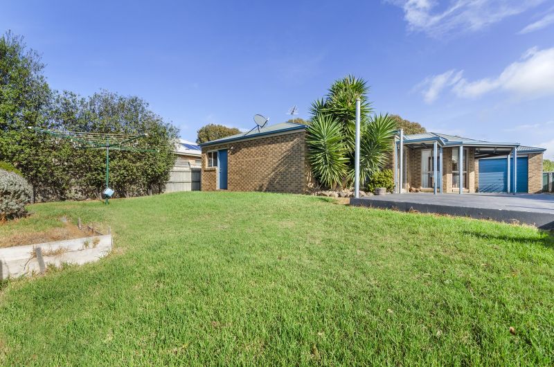 28 Kingston Downs Drive Ocean Grove VIC, Ocean Grove - Thumbnail 2