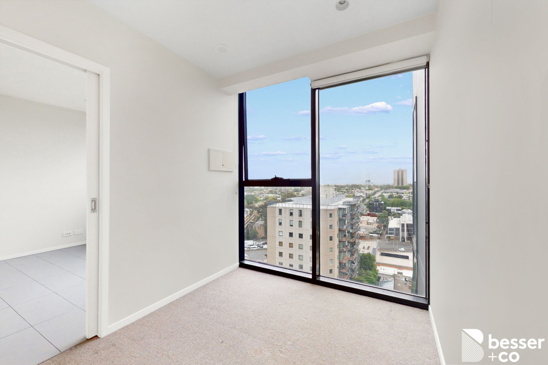 1401/52 Park Street, South Melbourne - Thumbnail 7