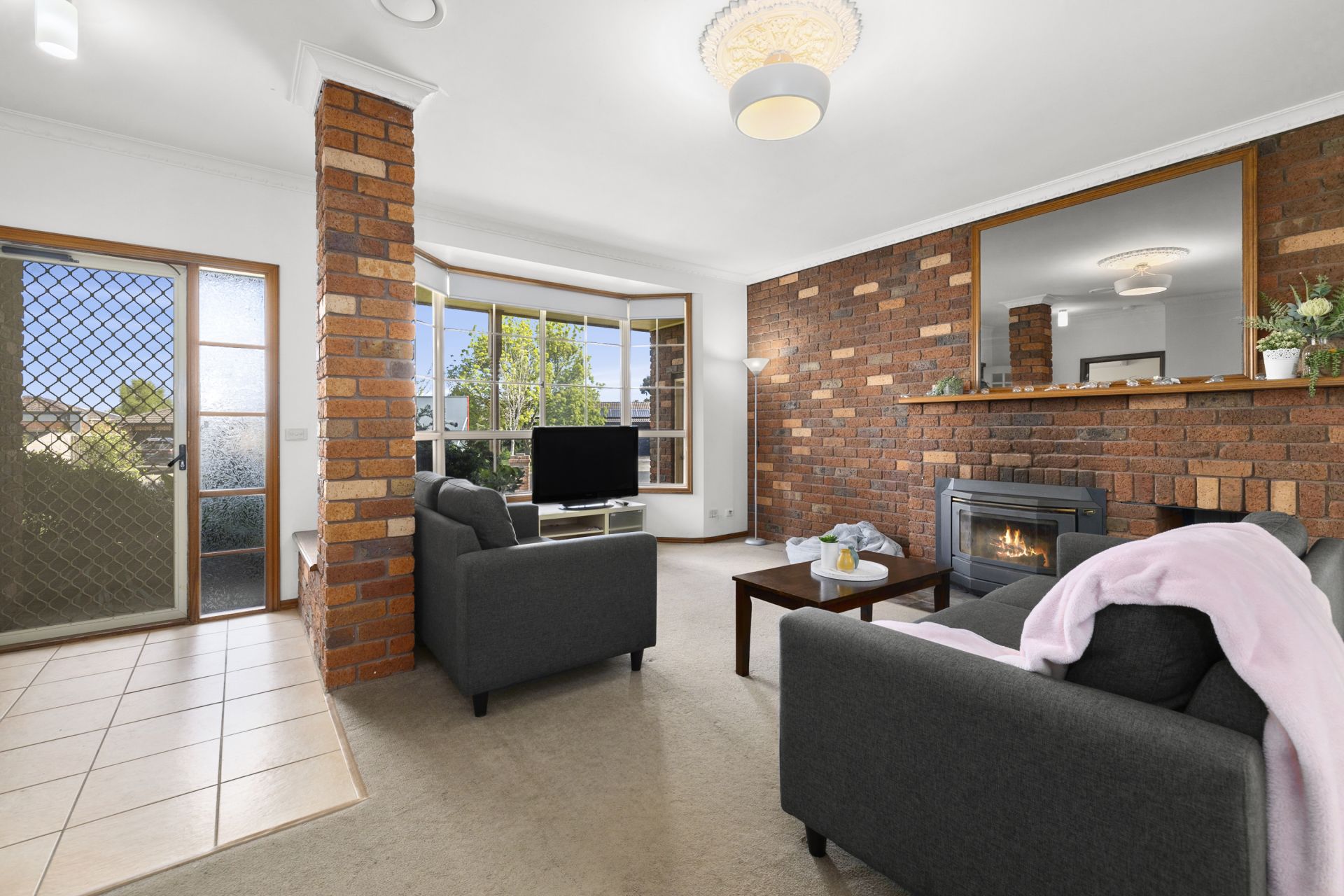 30 Elaine Avenue Alfredton VIC, Alfredton - Thumbnail 4