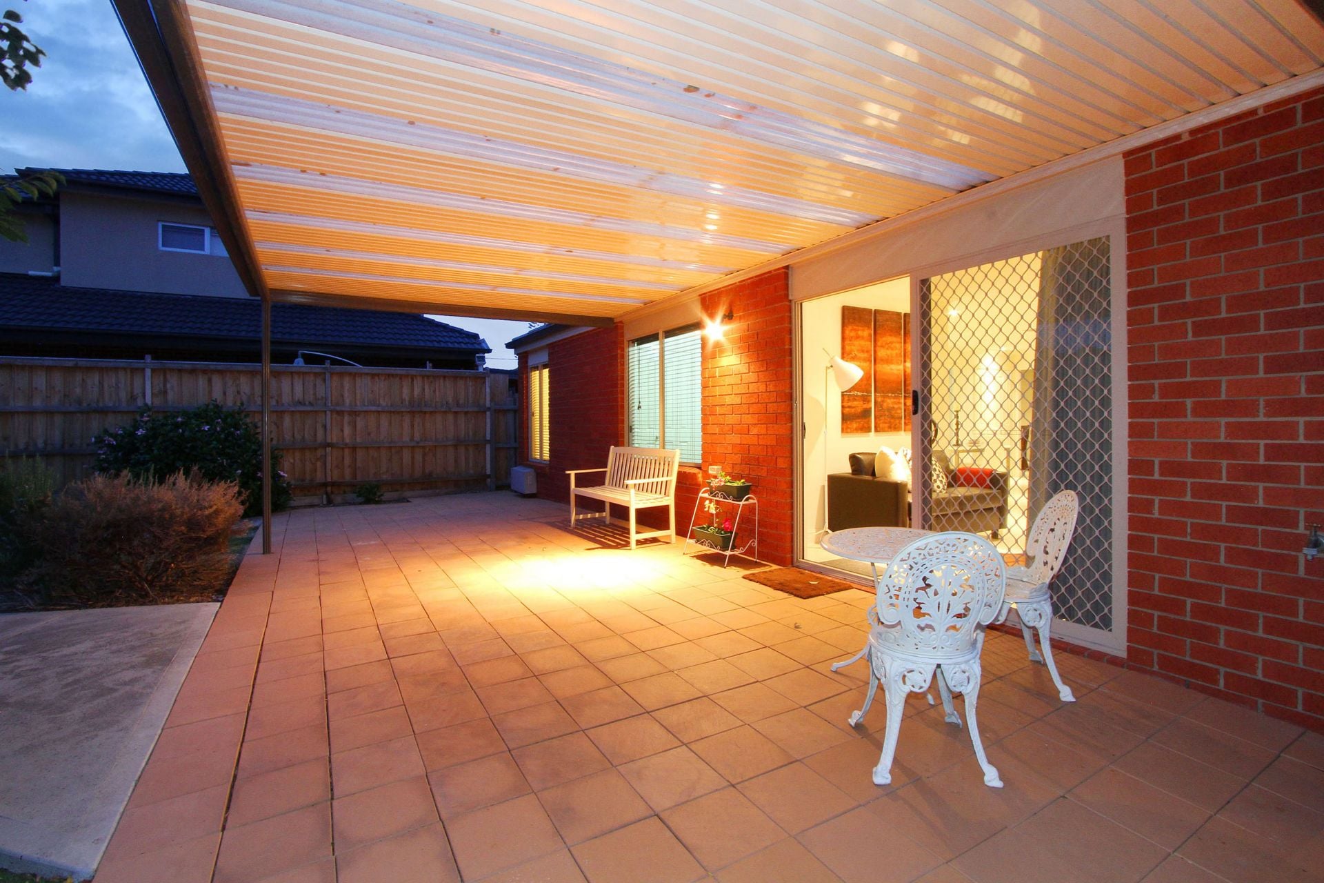 Stylish, Modern And Wonderfully Located