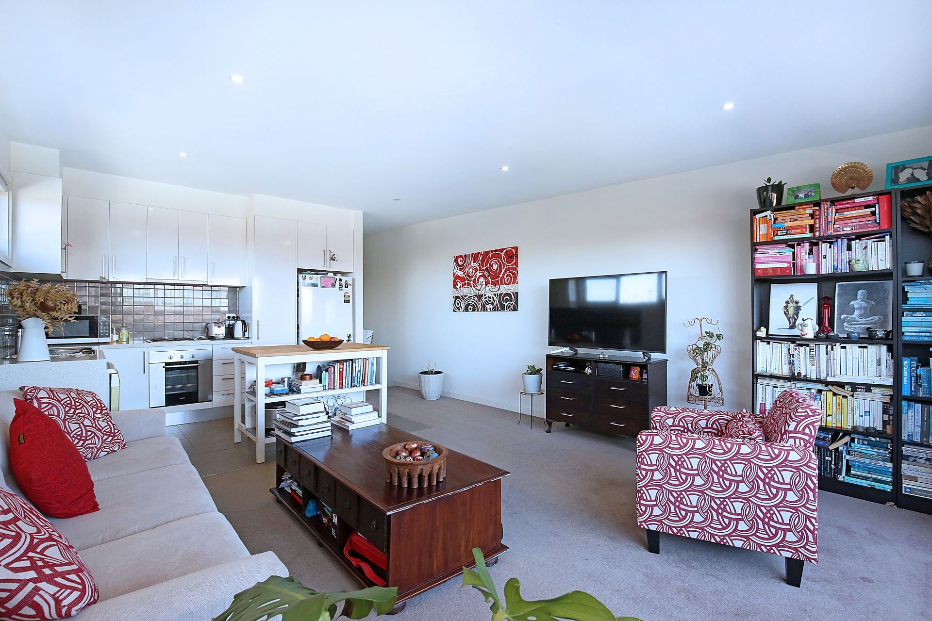 Oversized Unit with Stunning Views