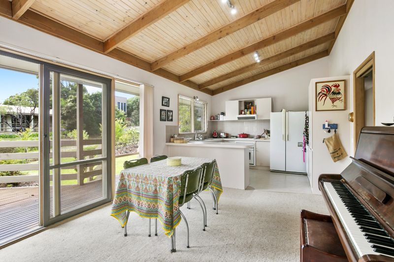 12 Hartley Street, Aireys Inlet - Thumbnail 4