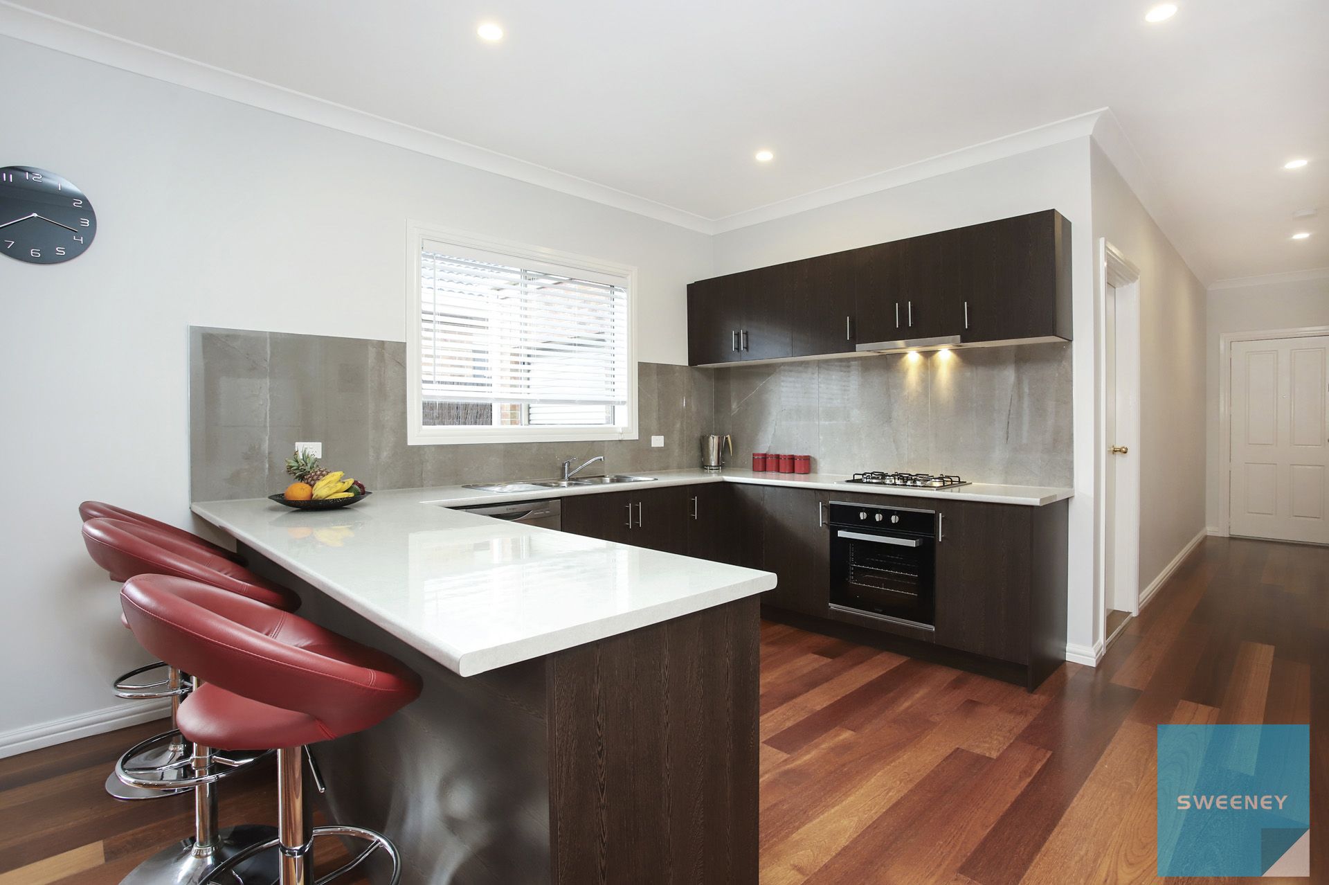 6 Scarvell Crescent, Caroline Springs - Thumbnail 3