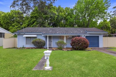 2 Bedroom Home In Family Friendly Street