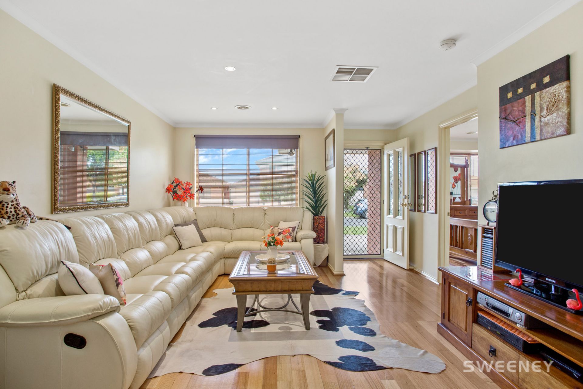 28 Newham Way, Altona Meadows - Thumbnail 3