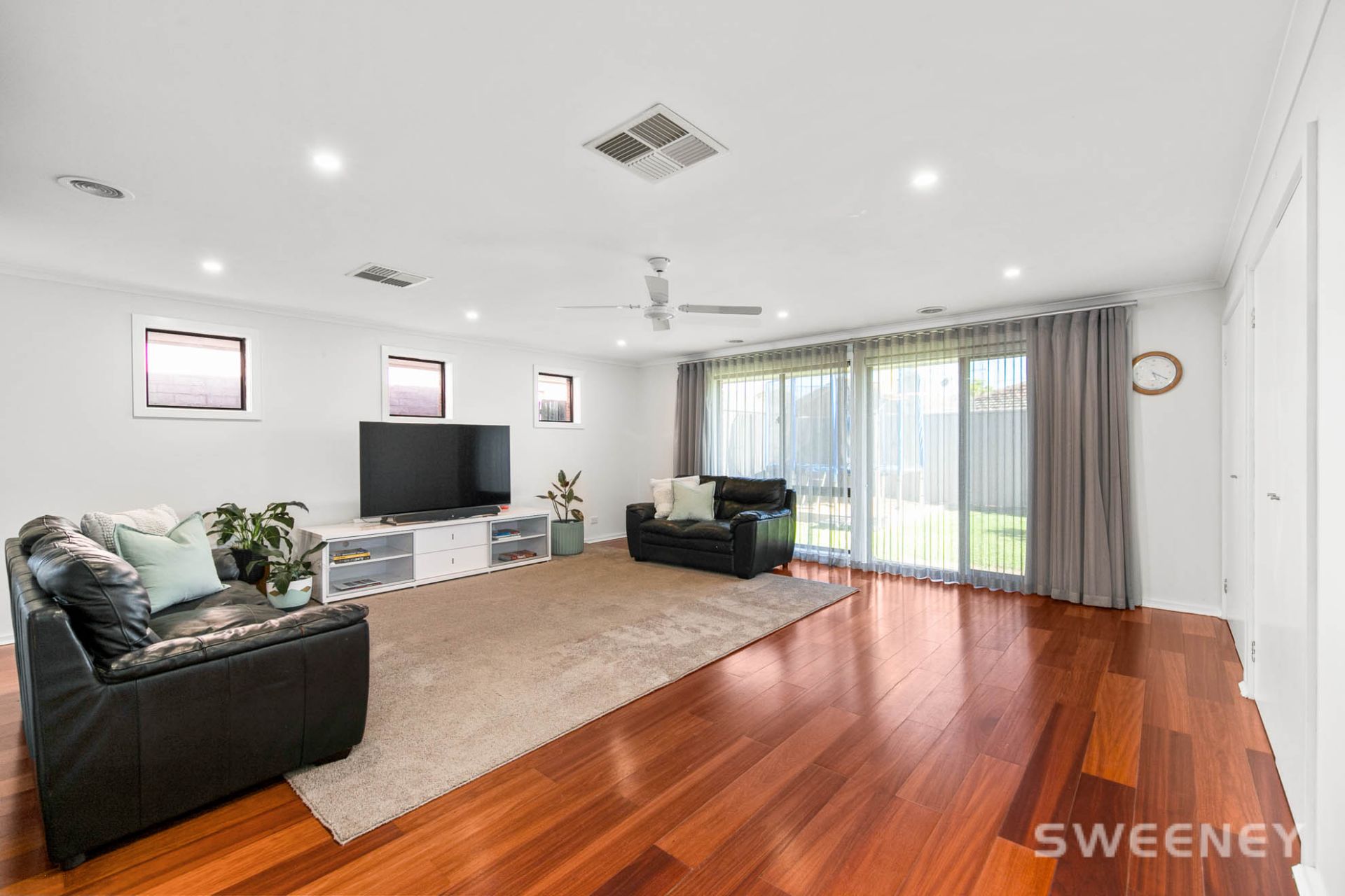18 Roach Drive, Altona Meadows - Thumbnail 5
