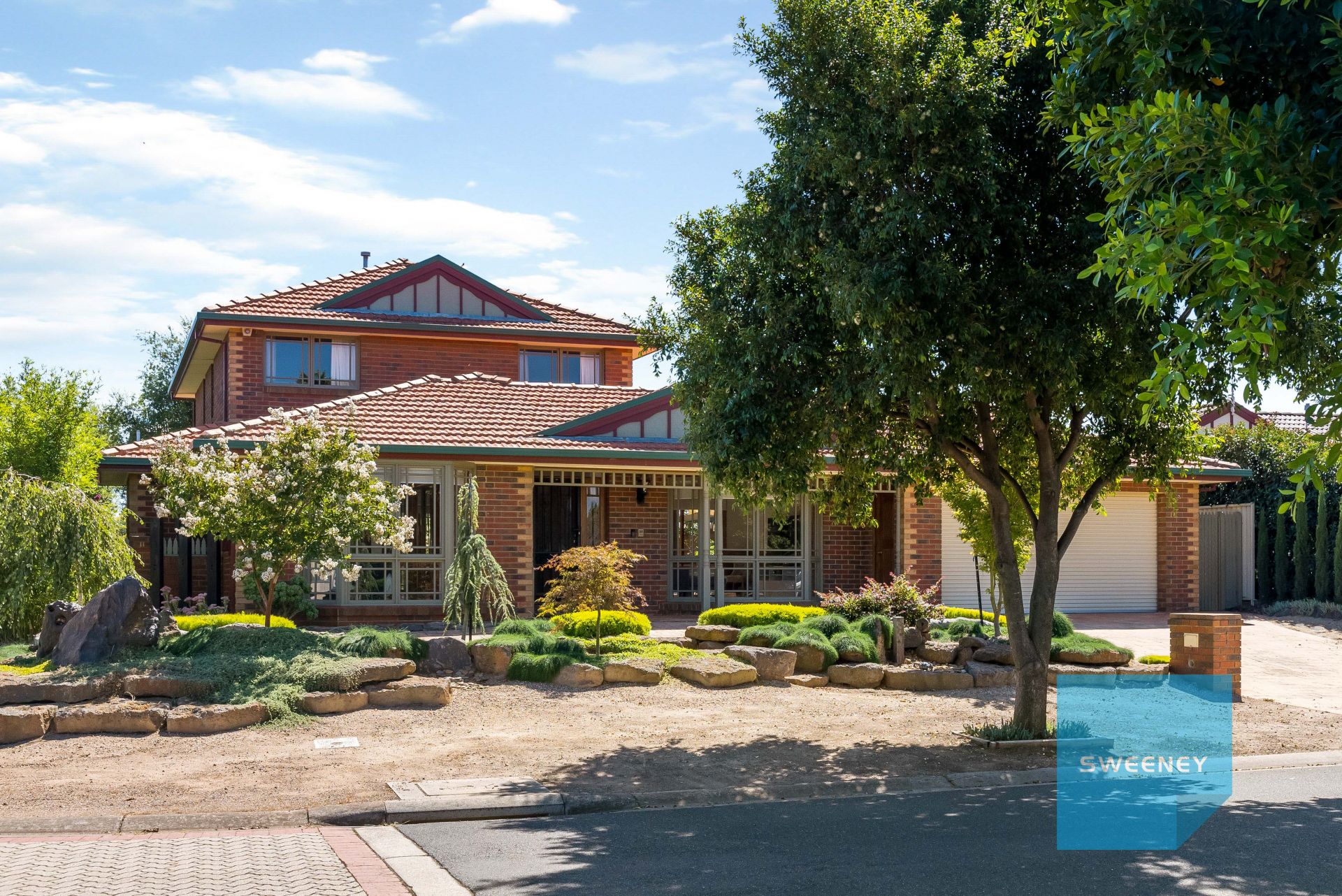 1 Grove Hall Place, Caroline Springs - Thumbnail 2