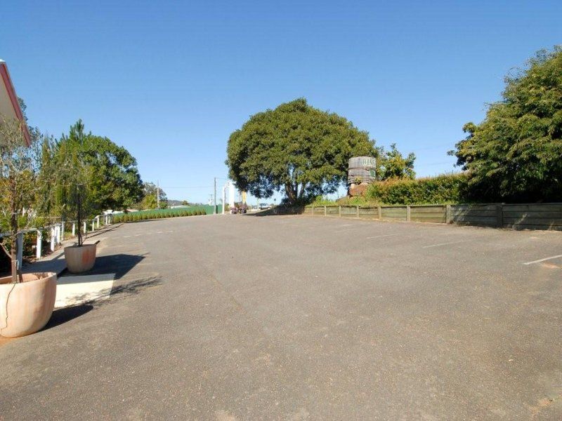 374 Mons Road FOREST GLEN QLD, Forest Glen - Thumbnail 2
