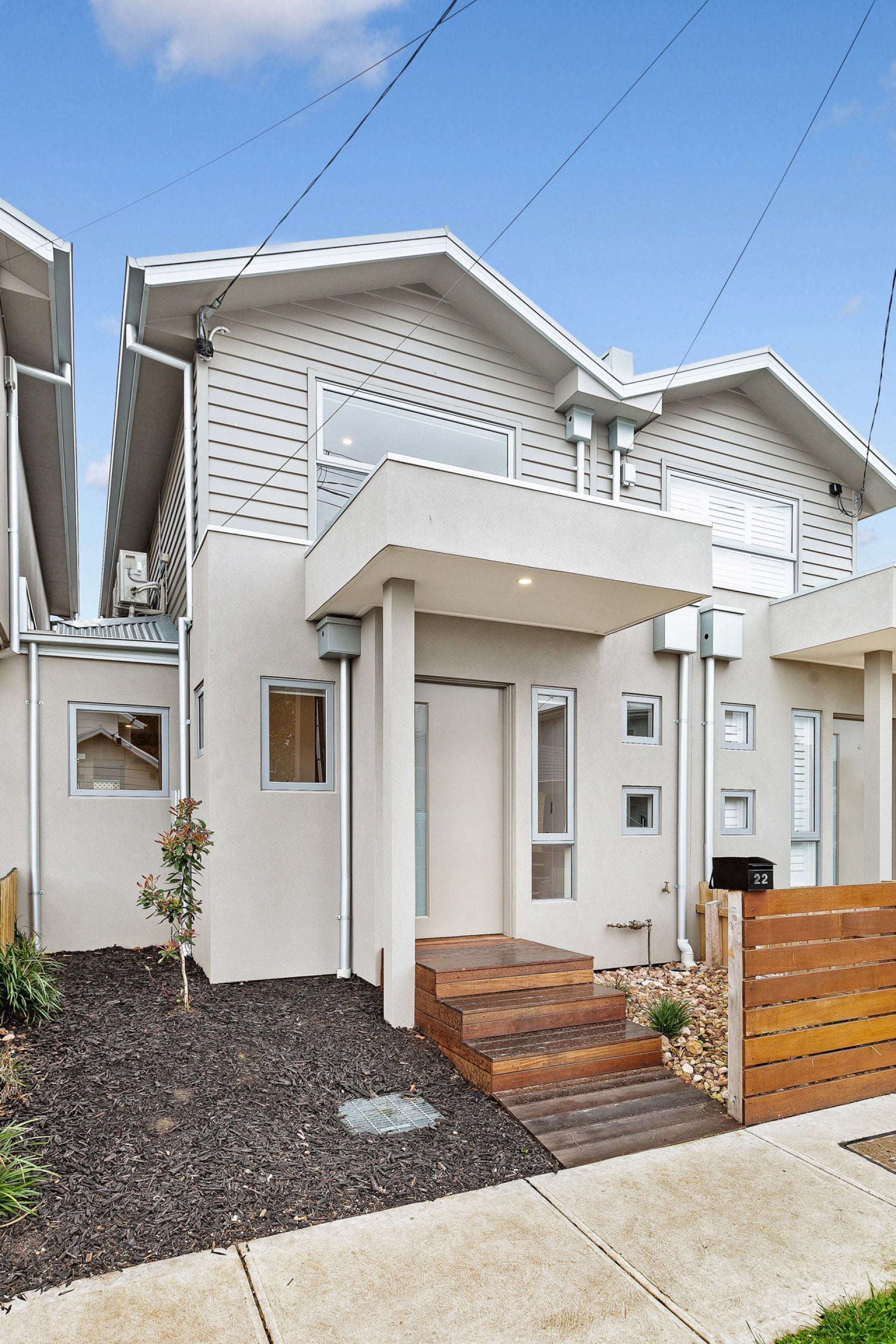 22 Newcastle Street, Yarraville - Thumbnail 2