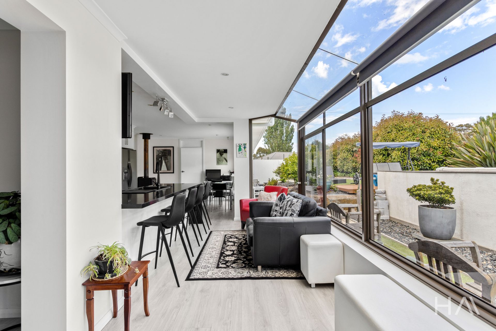 6 Oakmount Street Perth, Perth - Thumbnail 8
