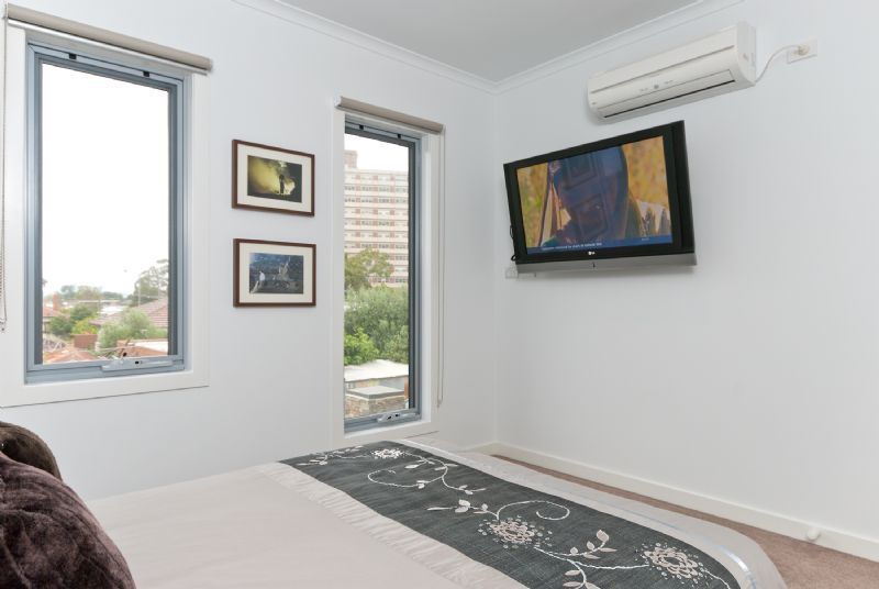 4 Sydney Street, Footscray - Thumbnail 8