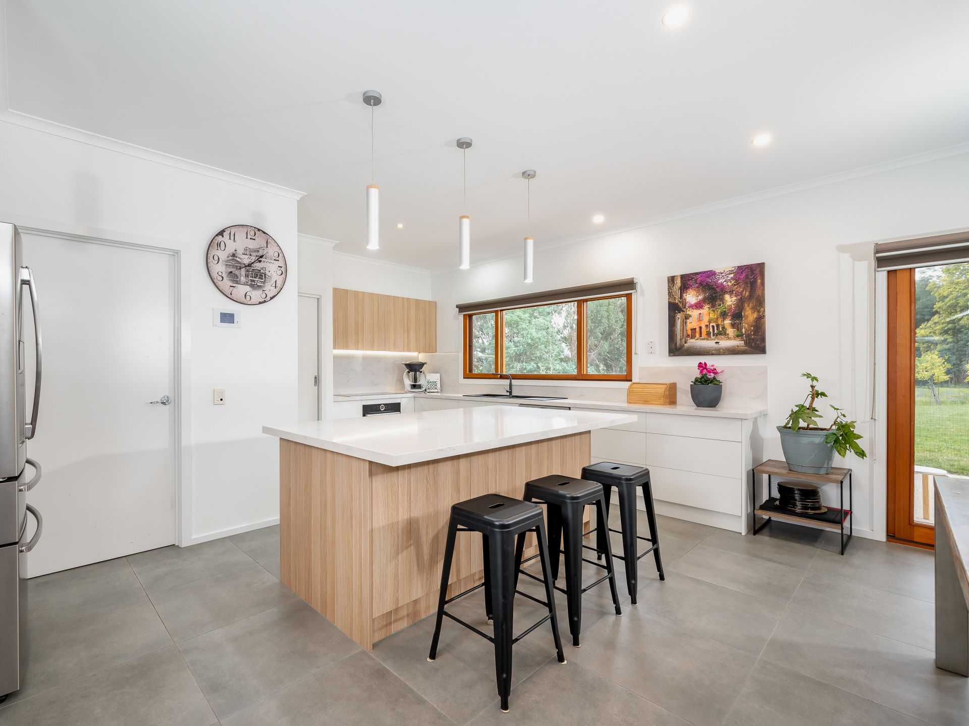 74 Taemore  Close, Haddon, Haddon - Thumbnail 8