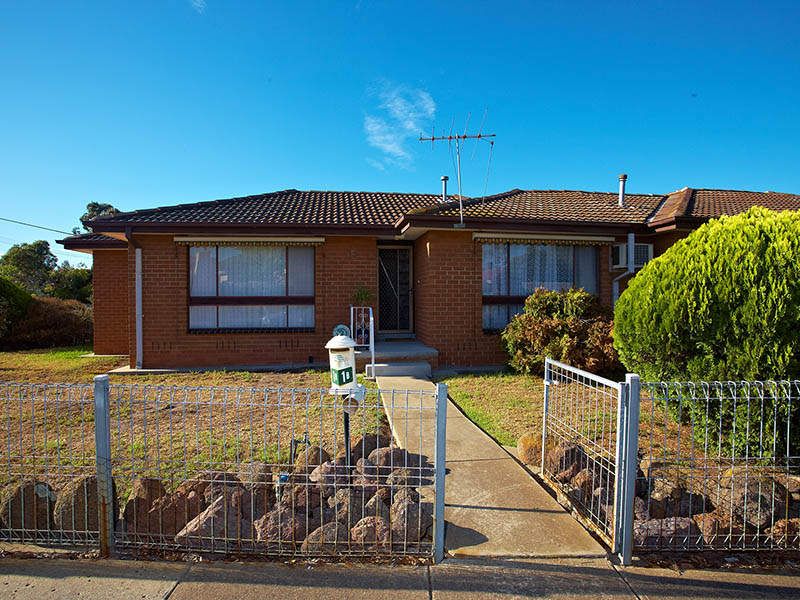 1B Ronald Avenue, Altona North - Thumbnail 2
