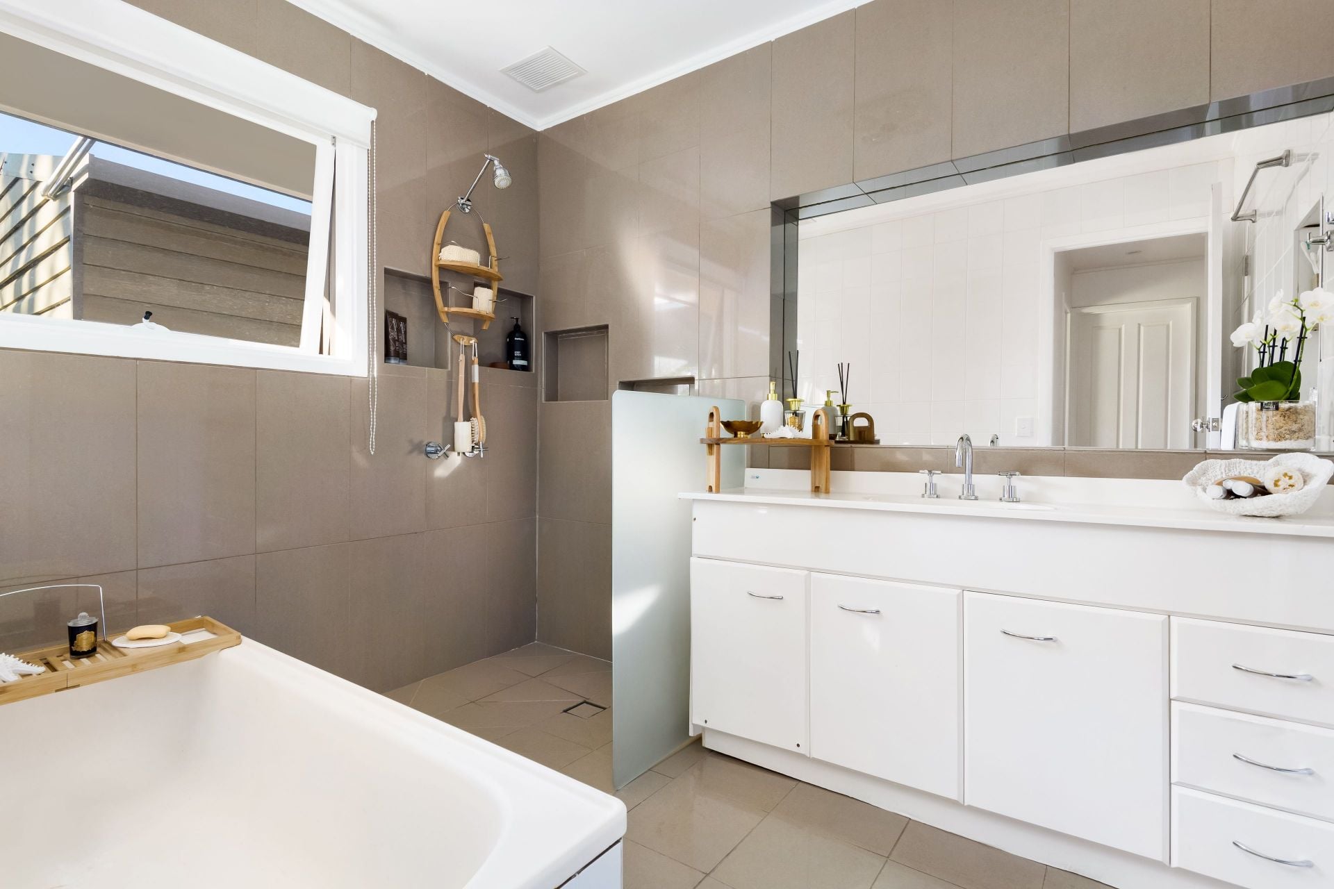 7 Meadow Place, MIRANDA, Miranda - Thumbnail 7