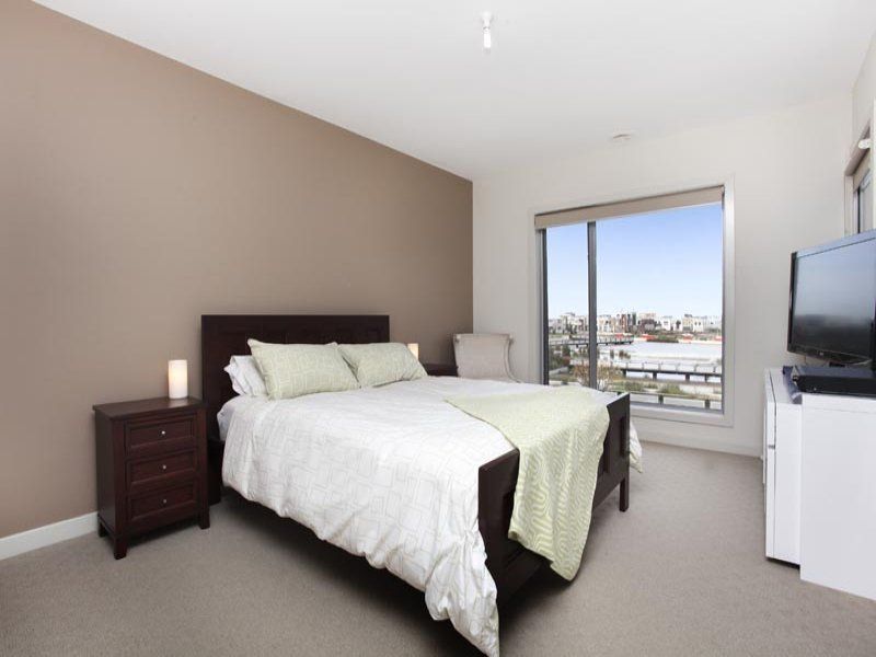 40 Warner Way, Caroline Springs - Thumbnail 8