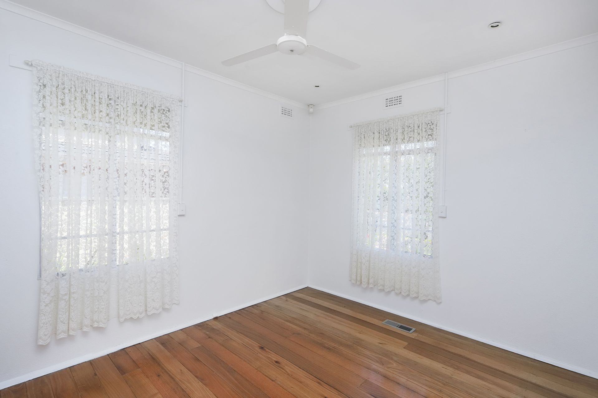 16 Athol Street Braybrook VIC, Braybrook - Thumbnail 5