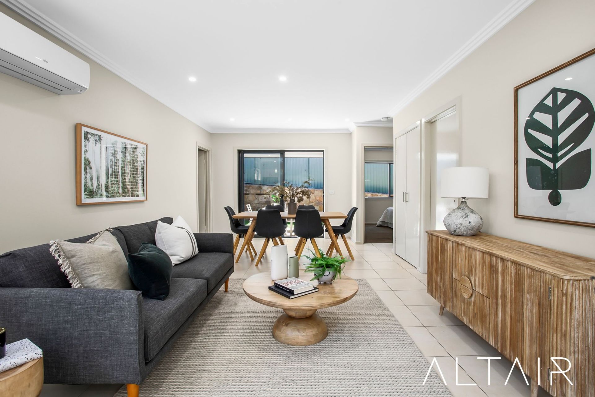 2/71 Bennelong Crescent, Macquarie, ACT, Macquarie - Thumbnail 2