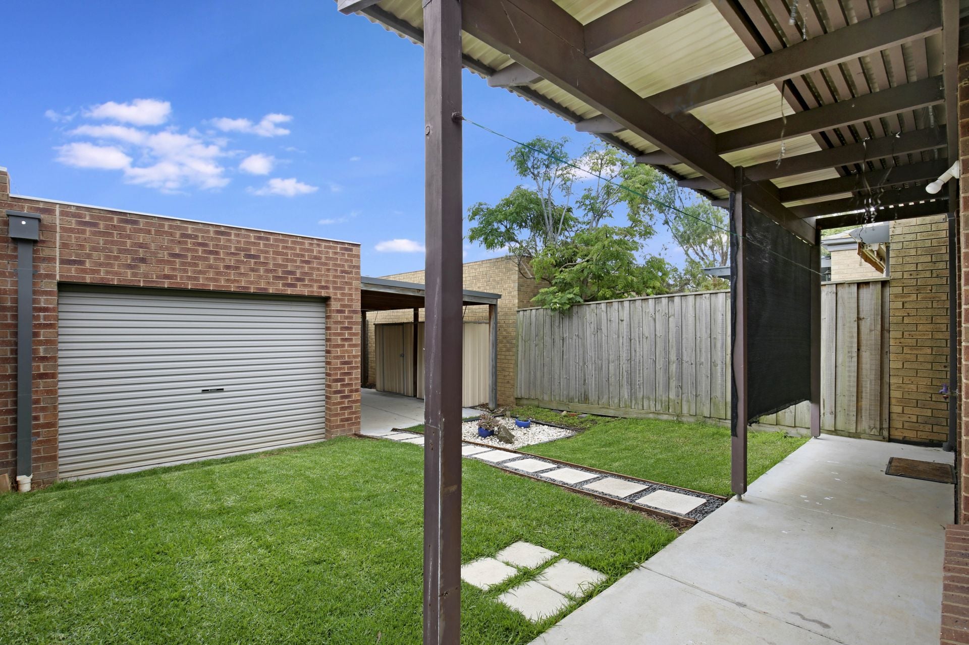 CONVENIENTLY LOCATED FAMILY HOME