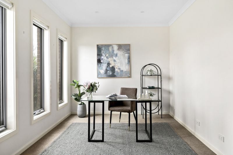 4 Carisbrook Street, Caroline Springs - Thumbnail 4
