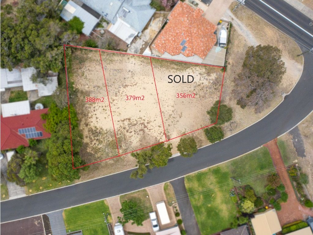 Real Estate For Sale 1B Eagle Crescent Eaton , WA