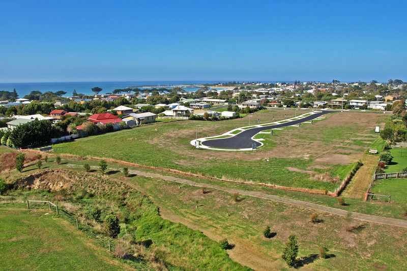 15/38-46 Cawood Street APOLLO BAY VIC, Apollo Bay - Thumbnail 2
