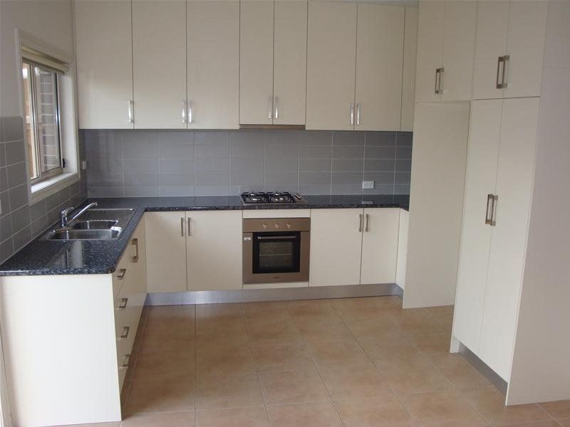'As New' Townhouse!
