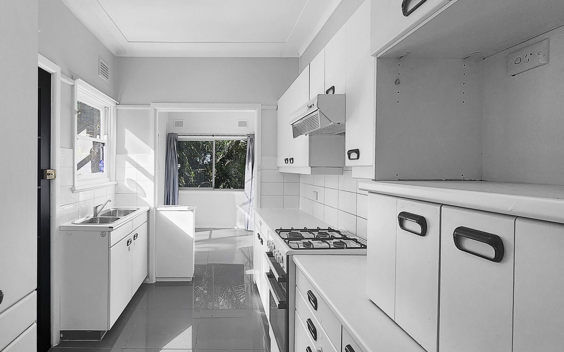 219 Princes Highway Sylvania NSW, Sylvania - Thumbnail 5