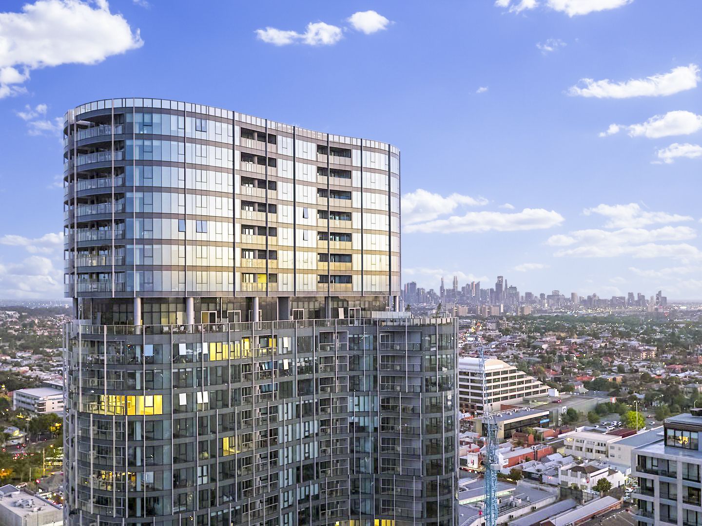 BRAND NEW PREMIUM APARTMENT
