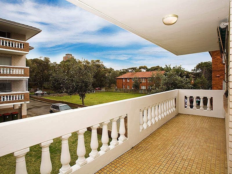 4/129 Elouera Road