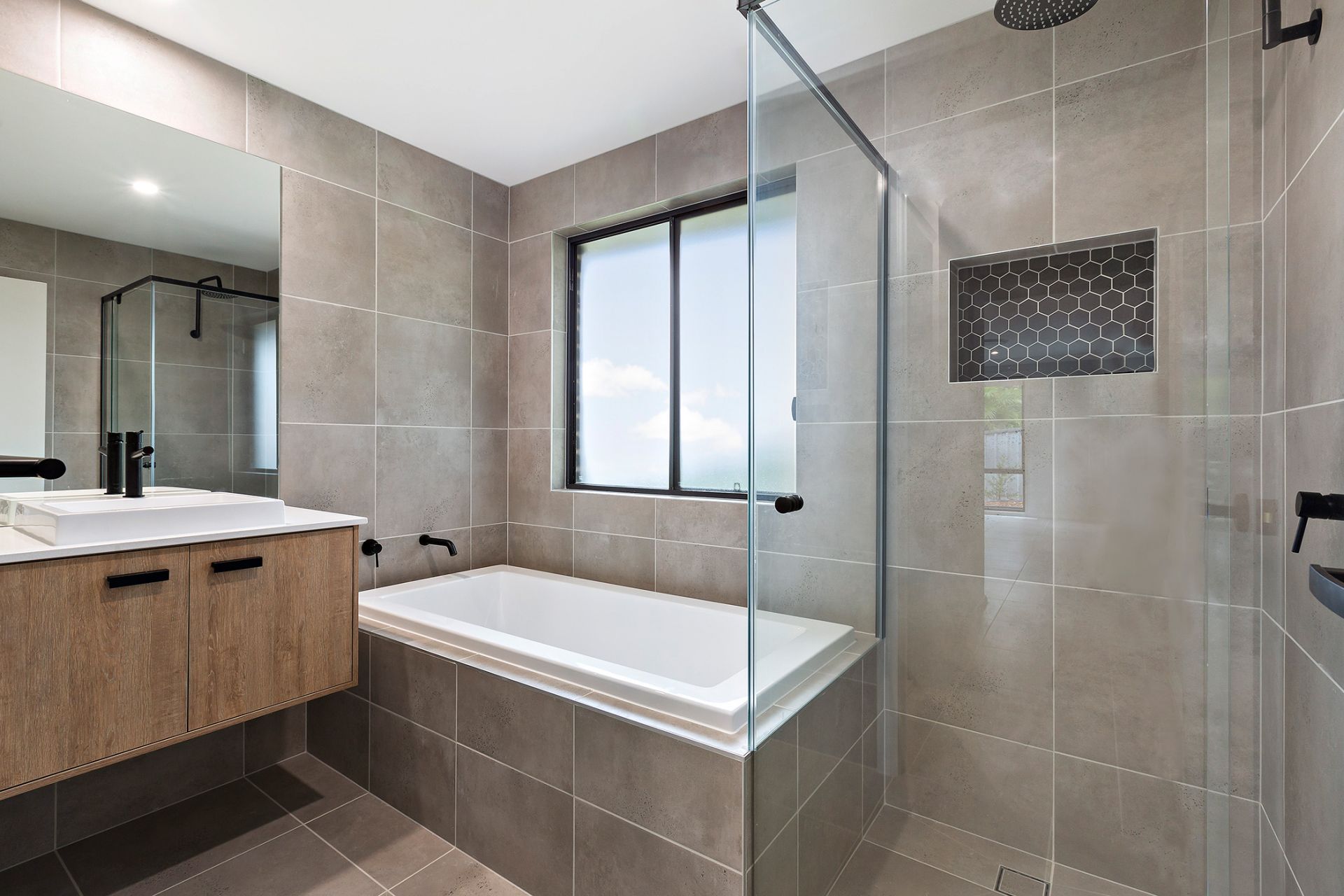 Real Estate For Lease 15A Crockett Street Cardiff South , NSW