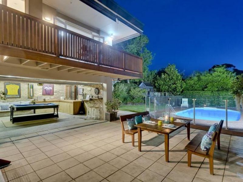 Real Estate For Sale 11 Weeroona Avenue Elanora Heights , NSW