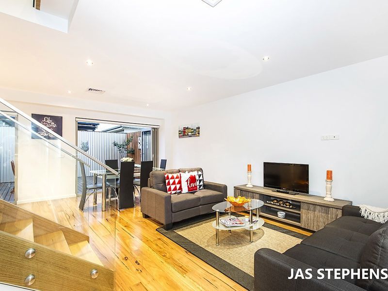 27B Swan Street Footscray VIC, Footscray - Thumbnail 3