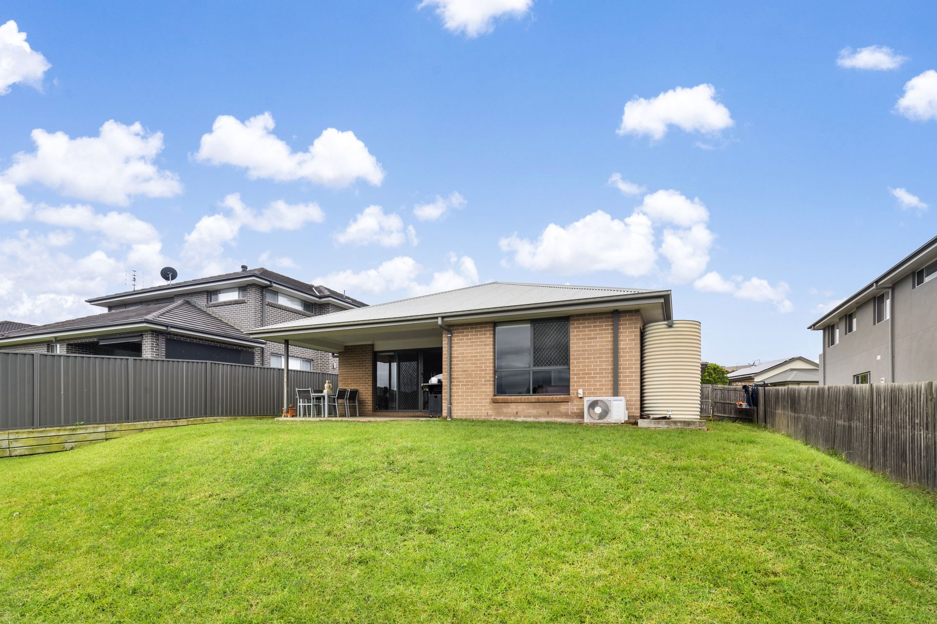 Real Estate For Sale 19 Furlong Drive Currans Hill , NSW