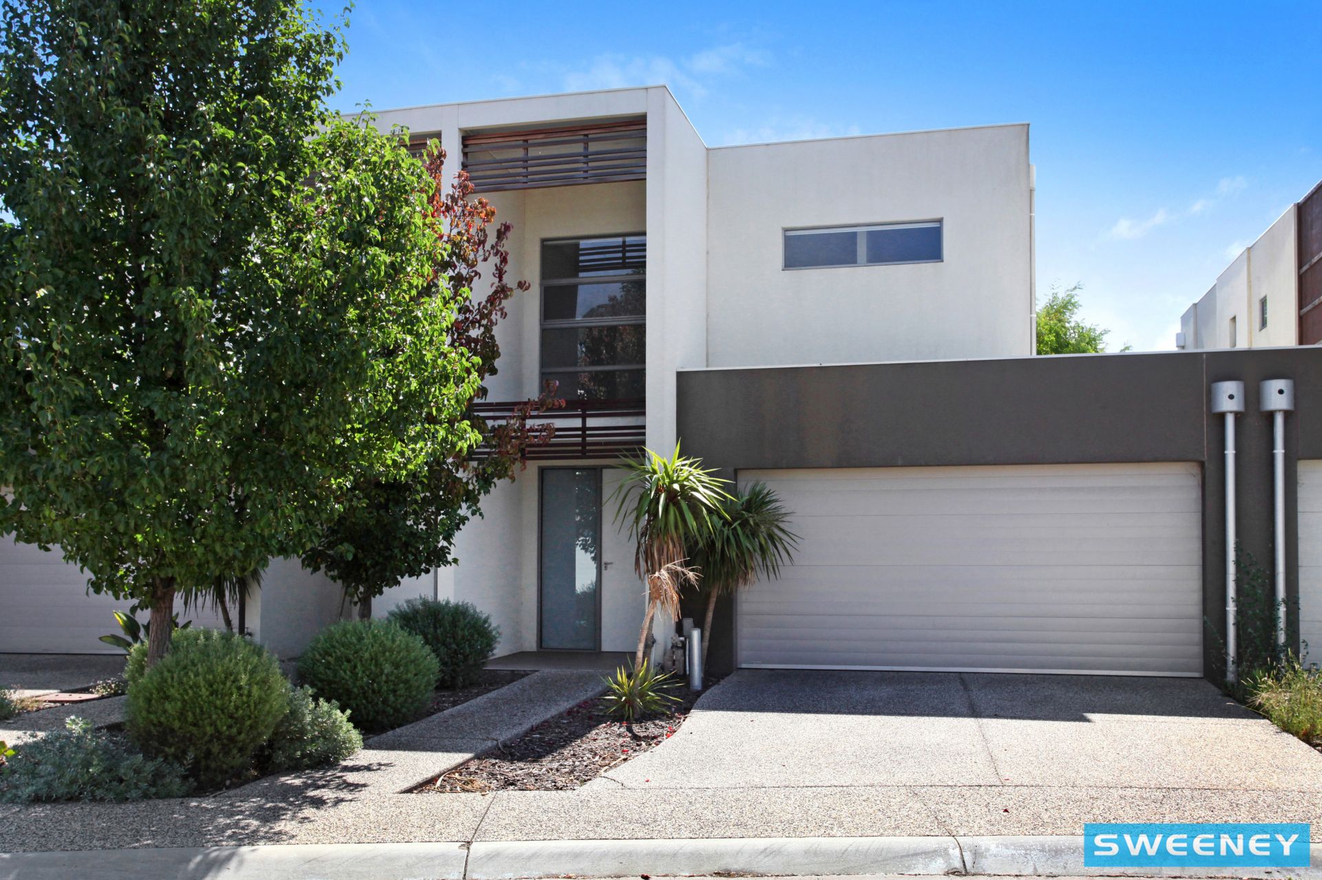 3/1-5 The Close, Caroline Springs - Thumbnail 2