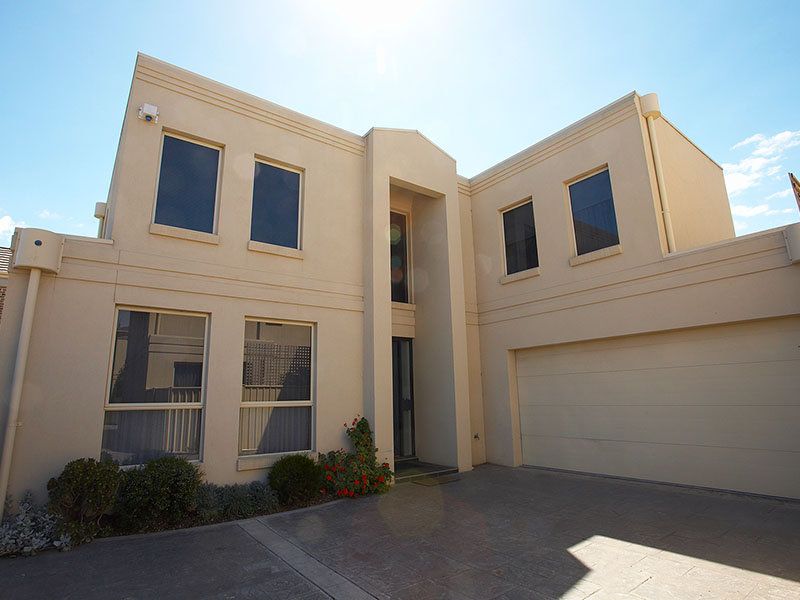 3/9 Millers Road, Altona - Thumbnail 2