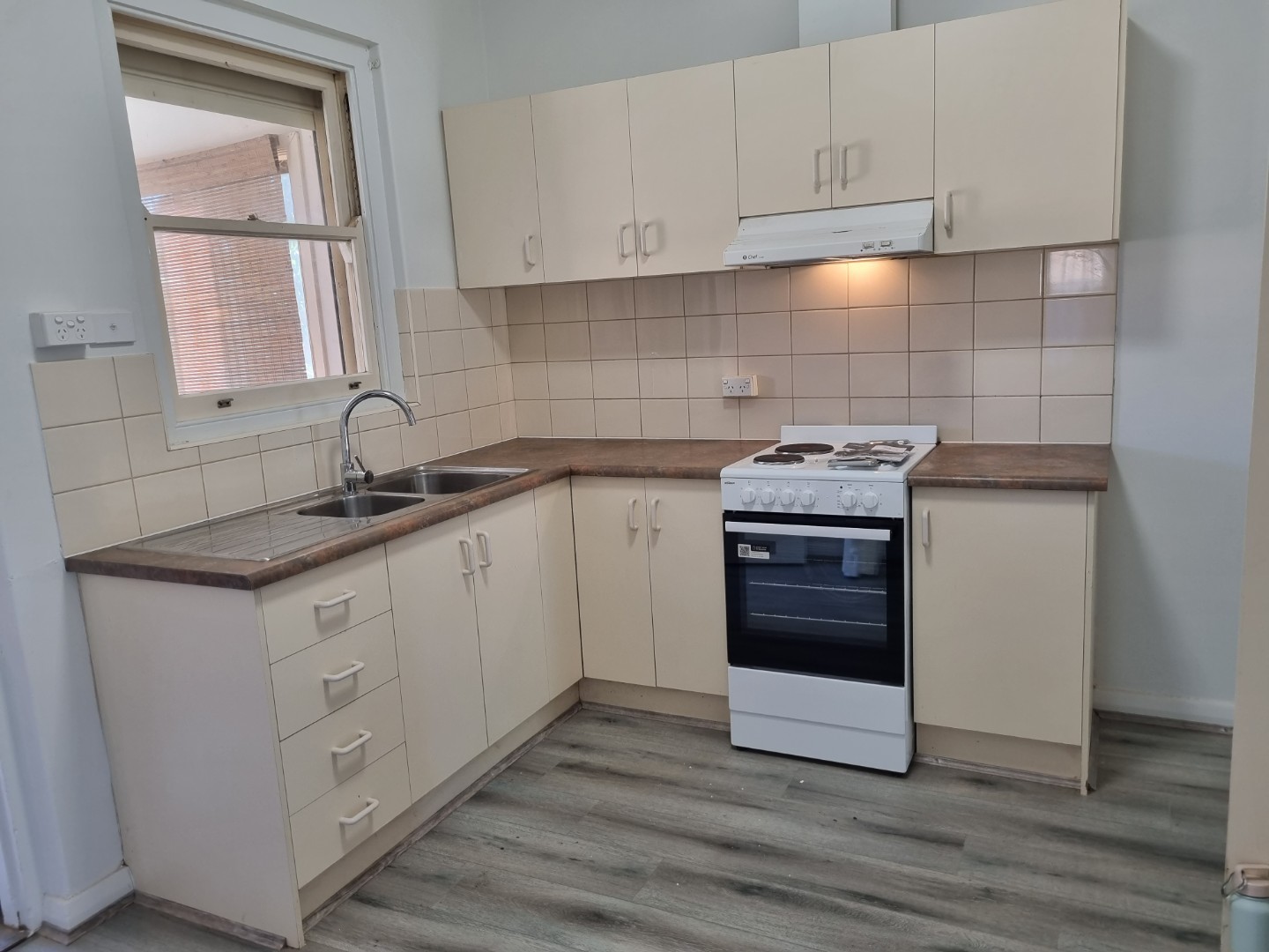 15 Glen Elder Street Findon 5023