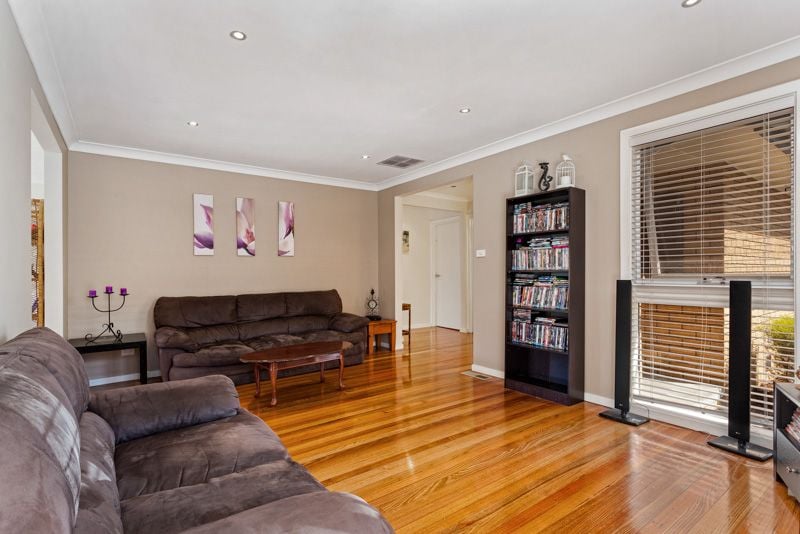 2 Laird Drive, Altona Meadows - Thumbnail 5