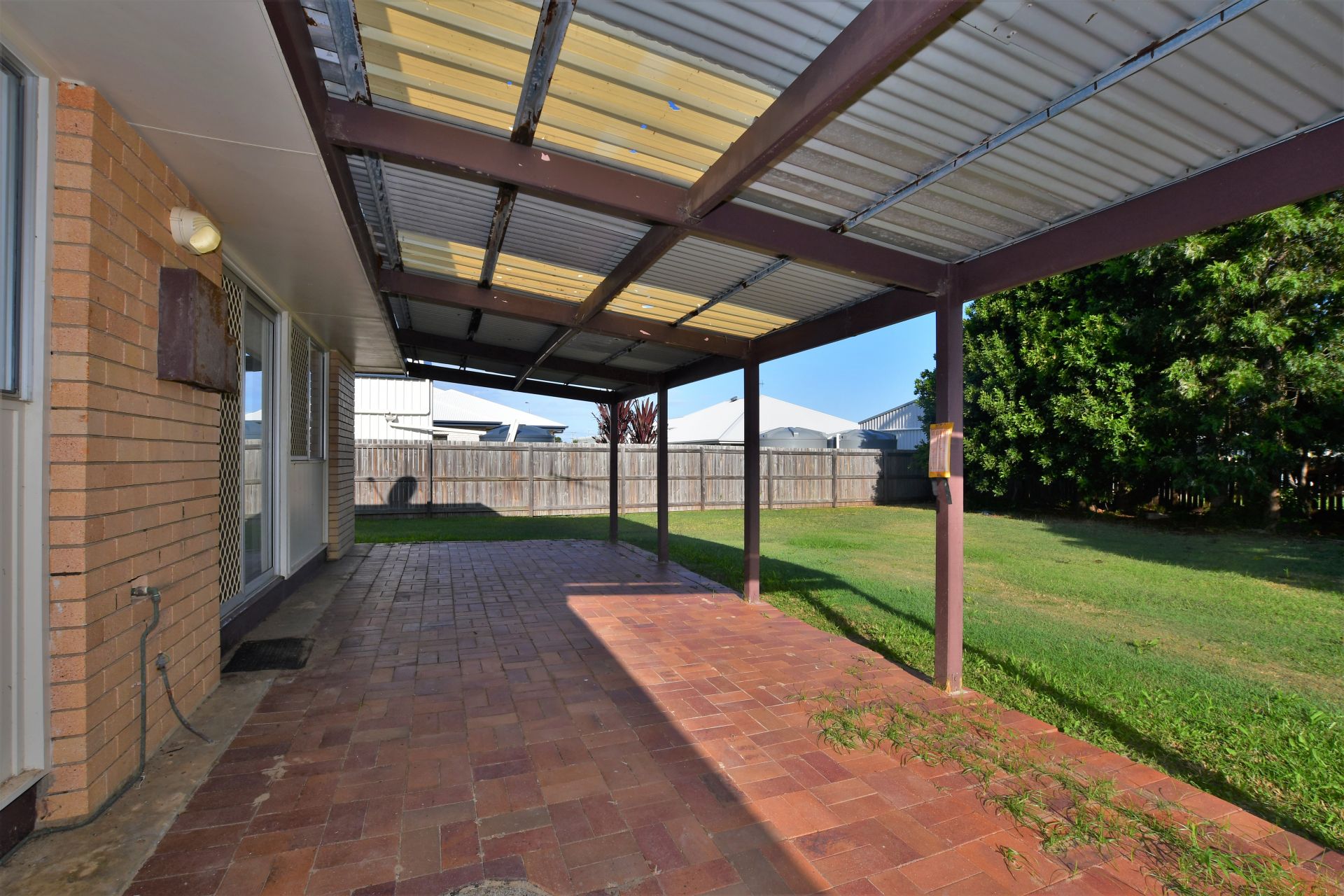 32 Innes Park Road, INNES PARK Four Walls Realty