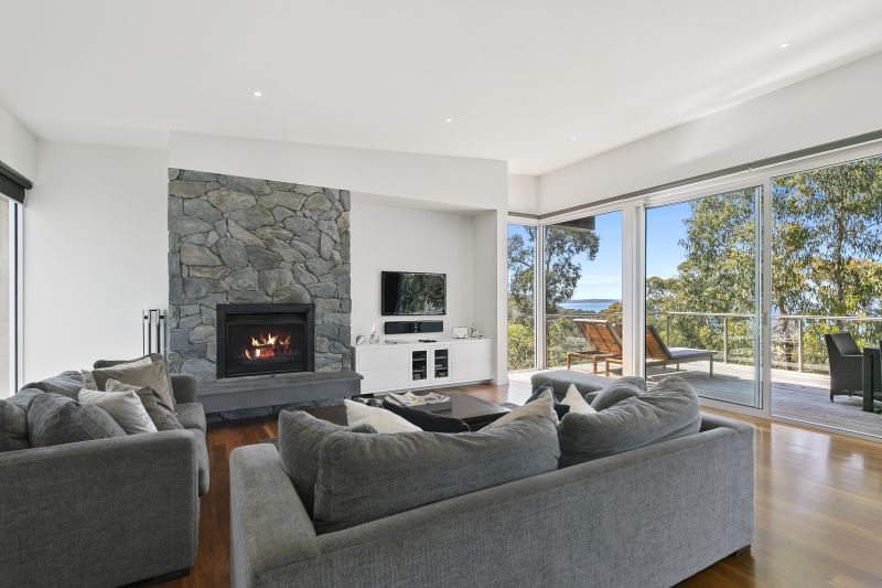 24C Toorak Terrace, Lorne, VIC, Lorne - Thumbnail 2