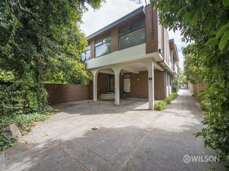 5/10 Narong Road, Caulfield