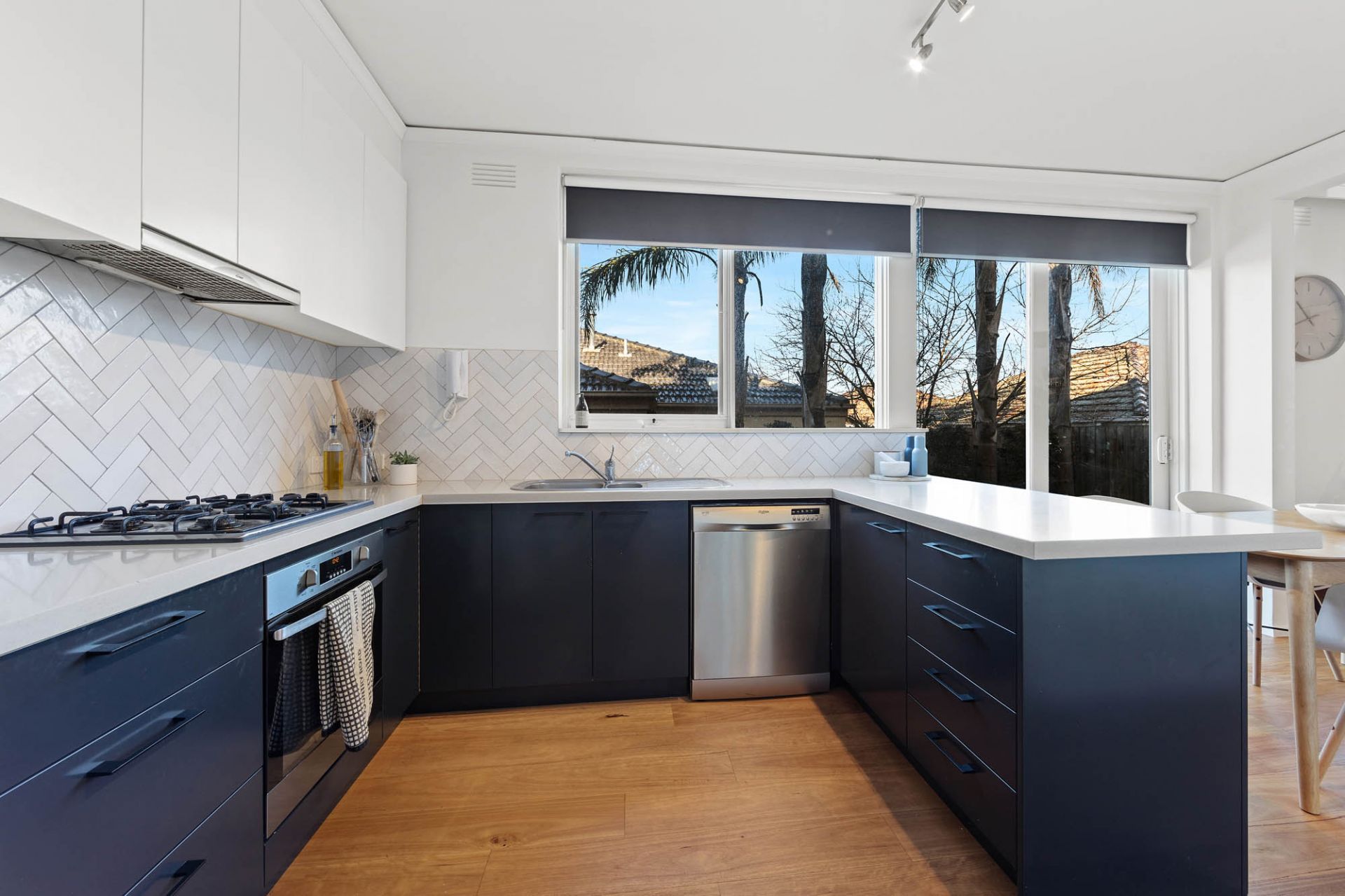 6/9 Marriott Street, Caulfield - Thumbnail 2